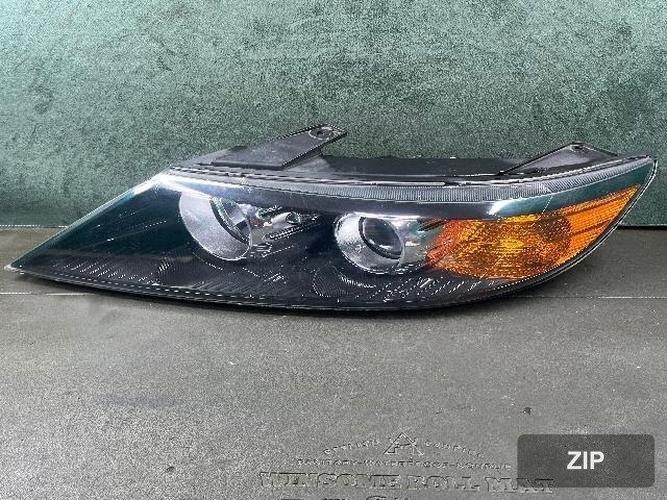 Kia Sorento 2010 — фара левая HID 7P