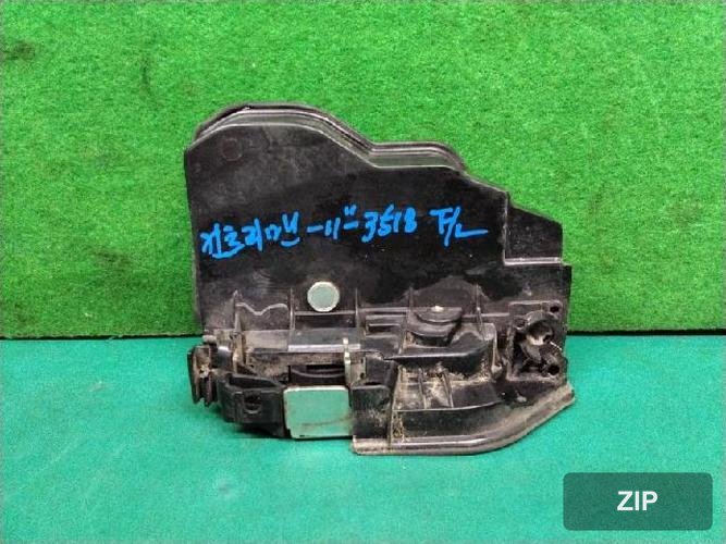 Mini Countryman 2011 — замок двери/крышки багажника 7276661
