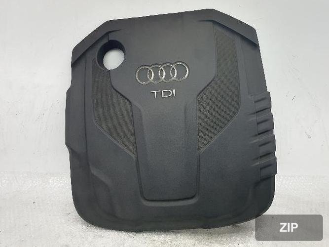Audi A4 2016 — крышка двигателя 04L 103 925 D