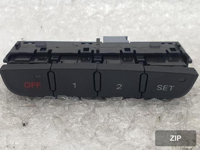 Audi A4 2016 — кнопка/переключатель 8K0959769