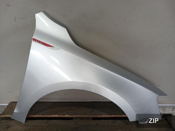 Volkswagen Jetta 2015 — крыло правое