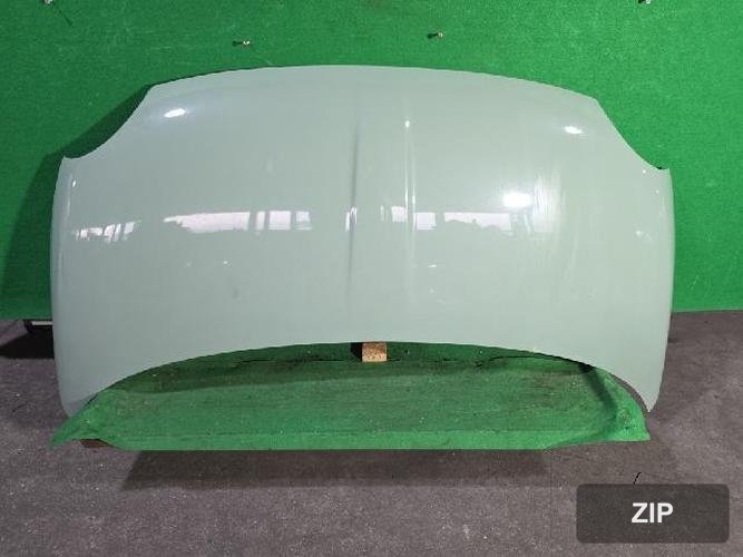 Fiat 500 2016 — капот
