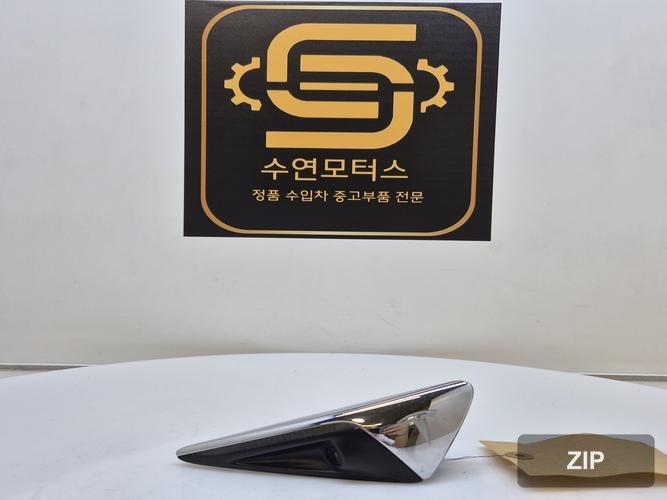 Tesla Model 3 2019 — боковая камера правая 112510777E