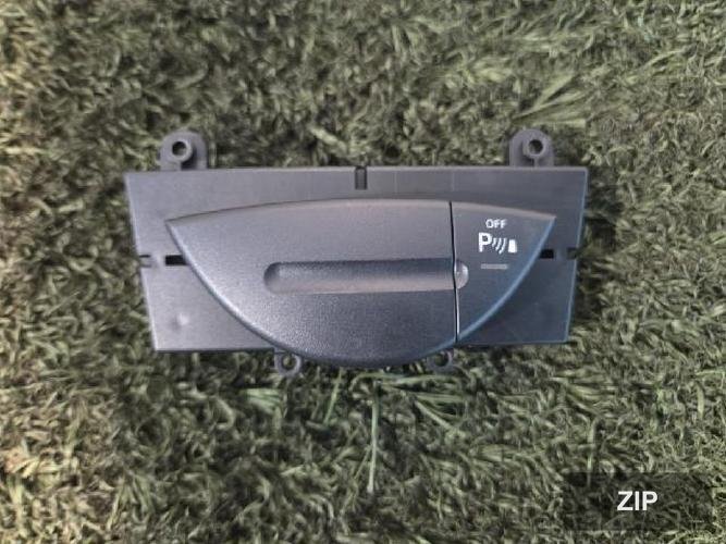 Mercedes-Benz E-Class 2004 — кнопка/выключатель 211 821 69 58