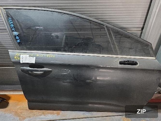 Citroën C3 2010 — дверь передняя правая
