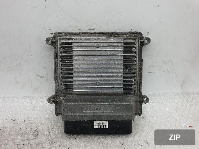 Kia Carens 2011 — блок управления двигателем ECU 39107-25010