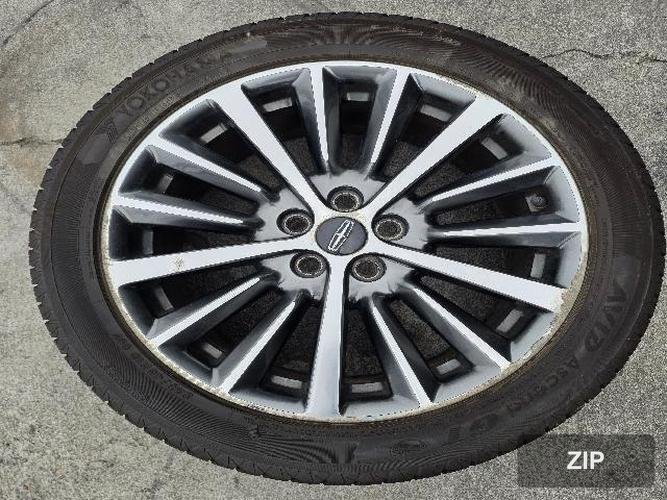 Ford MKZ 2018 — алюминиевый диск 3