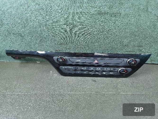 Kia Carnival 2015 — переключатель отопления и кондиционера
