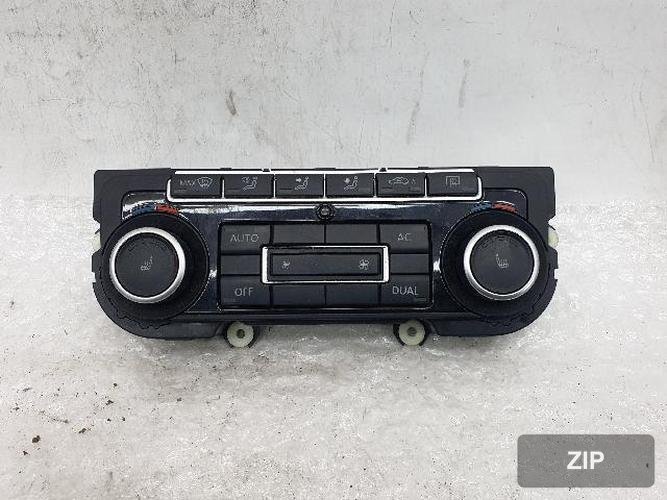 Volkswagen Golf 2011 — переключатель управления отопителем и кондиционером 5K0 907 044 EA 5