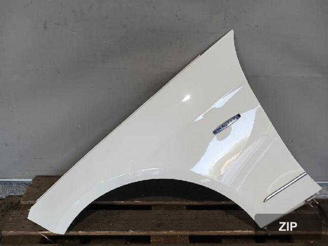 Mercedes-Benz E-класс 2012 — крыло левое