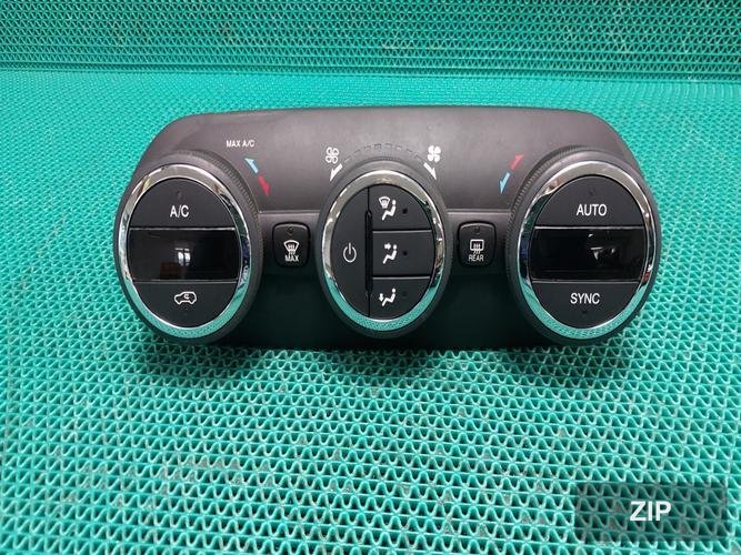Переключатель управления климат-контролем Jeep Renegade 2017 07356577930