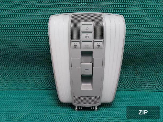 Плафон салона Mercedes-Benz E-класс A2129064401