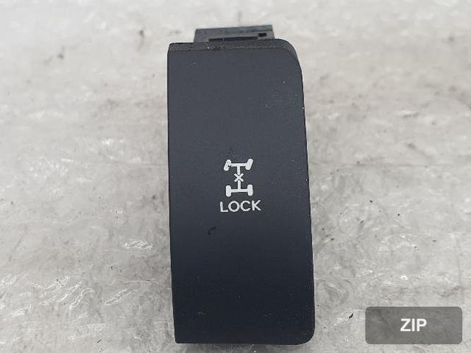Кнопка блокировки полного привода RWD LOCK