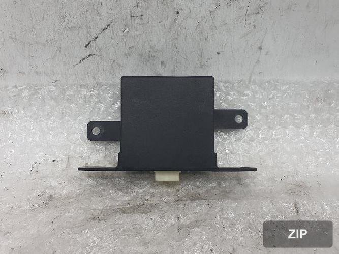 Модуль BCM (ETACS) 260551102R