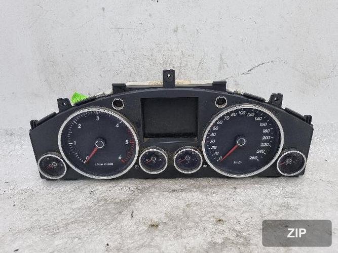 Комбинация приборов 7L6920881A