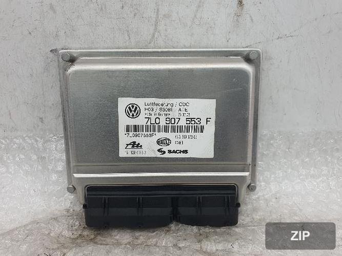 Модуль управления пневматической подвеской 7L0 907 553 F
