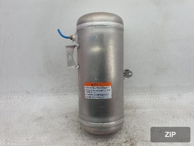 Ресивер пневматической подвески 7L0 616 202 A