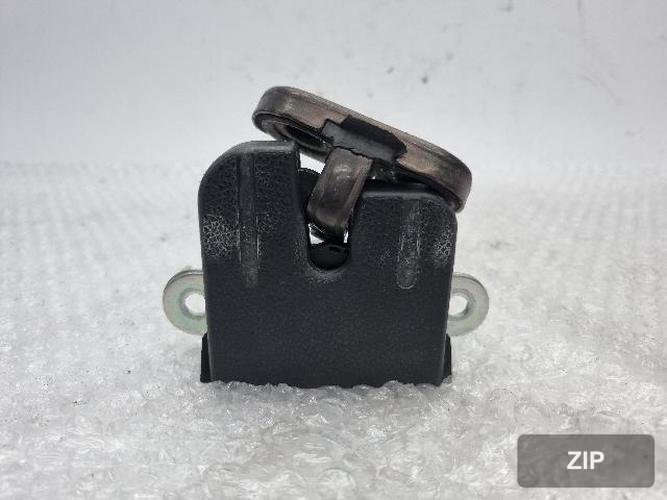 Замок двери/багажника 5K0 827 505 A