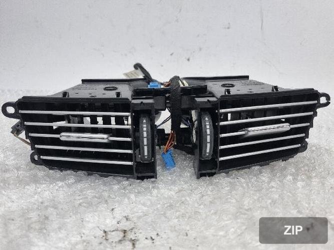 Дефлектор центральный Mercedes-Benz A212 830 28 54 55