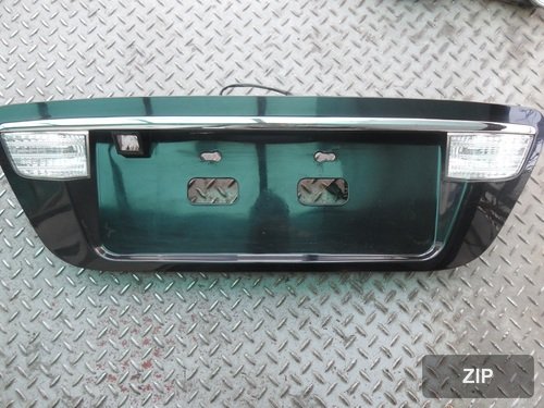 Накладка крышки багажника 873703B700 с камерой