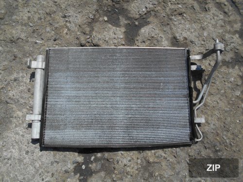 Конденсор кондиционера Forte 976061M000