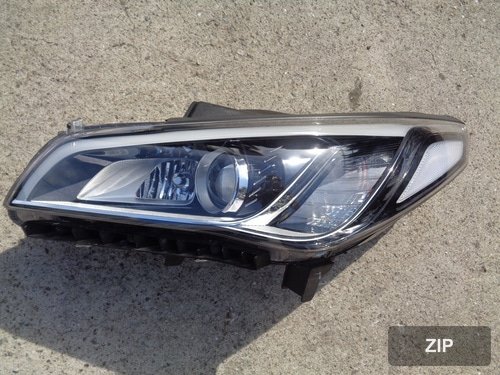 Фара передняя левая HID 8-контактная 92101C1100
