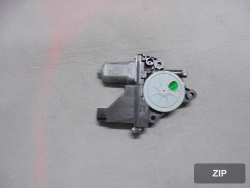 Мотор стеклоподъемника передней левой двери K7 824503R010 / 824503R020
