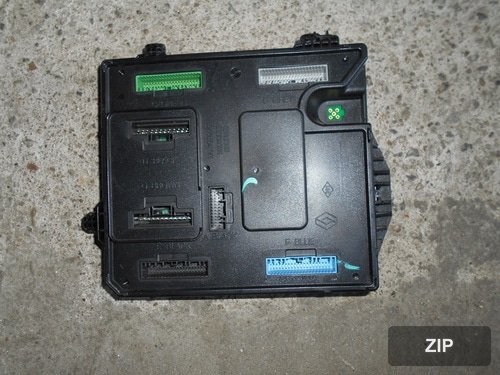 Модуль управления кузовом BCM 284B14954R