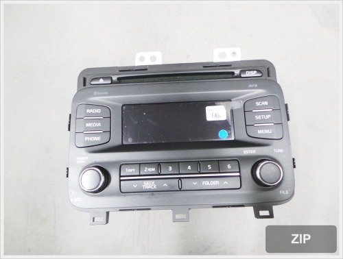 Автомагнитола K5 961702T810CA с Bluetooth, MP3, CD (фронтальная панель)