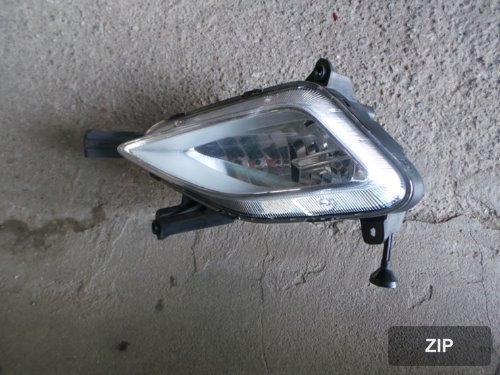 Противотуманная фара передняя левая 92201C1000