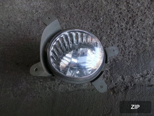 Фара противотуманная передняя левая 922012F010