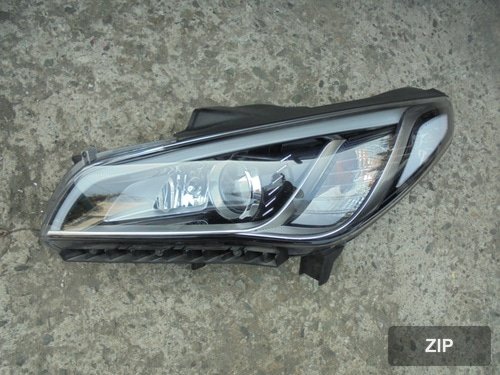 Фара передняя левая HID 8-pin 92101C1100
