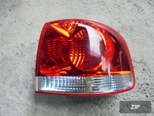 Задний фонарь правый 7L6945258