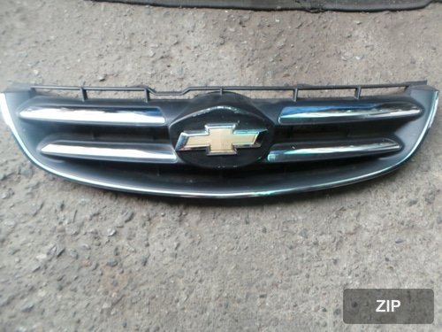 Решетка радиатора Tosca 96633842