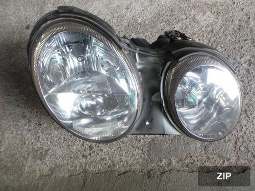 Фара передняя правая HID 921023F100