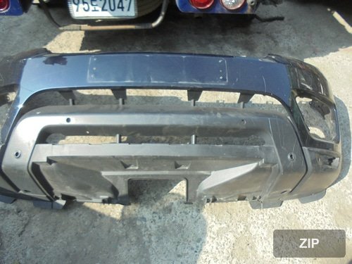 Накладка переднего бампера Range Rover Sport L494 DK6217F775 с 4 отверстиями под датчики 13-17