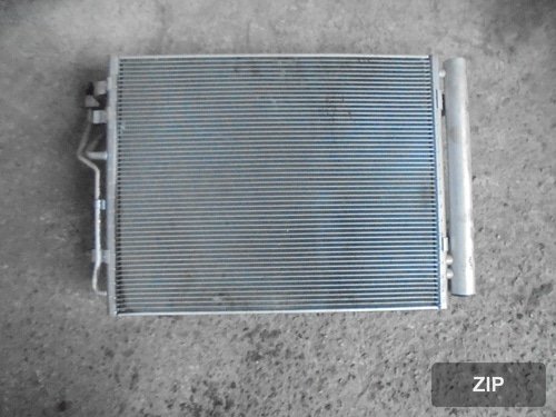 Конденсер кондиционера 976062L600