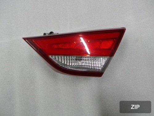 Задний фонарь LED правый 924043S300