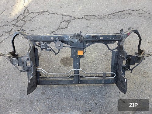 Кронштейн радиатора SM7 Nouvelle Art 6110152751