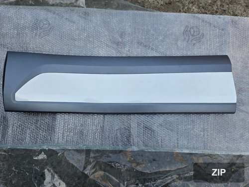 Накладка боковая двери передней левая 877212J000SWP 877232J000