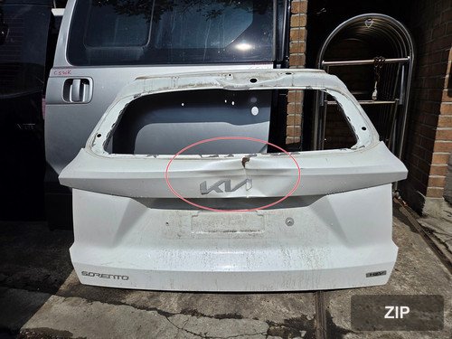 Дверь багажника Sorento MQ4 72800P2400
