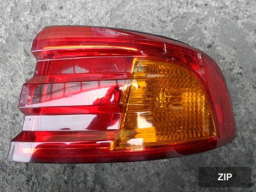 Задний фонарь правый Optima 924213C000 желтый