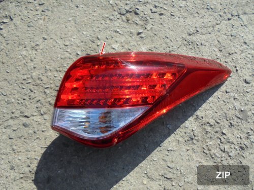 Задний фонарь LED правый