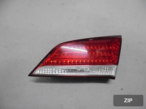 Фонарь задний светодиодный правый 924043Z310